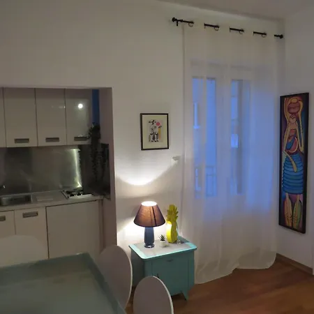 Apartment Main Street *