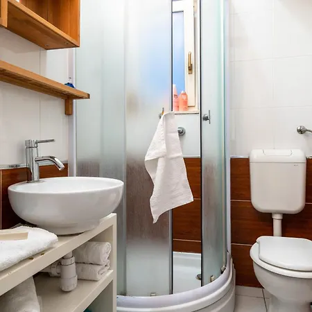 Main Street Apartment Split